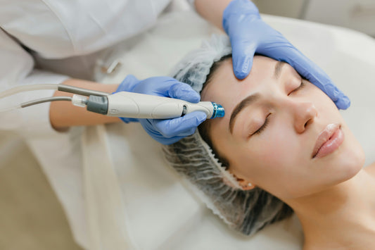 4-6  Long-Lasting Results from Dermatological Procedures : Essential Post-Laser Care and Routine