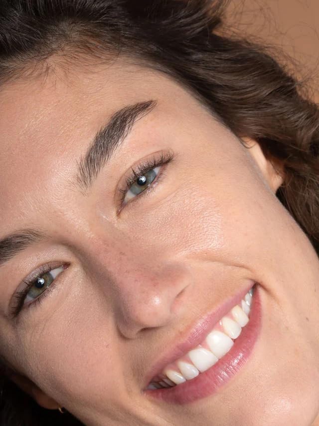 ILIA - True Skin Serum Concealer | Non-Comedogenic, Cruelty-Free, Vegan, Safe For Sensitive Skin, Reduces Appearance of Dark Circles + Blemishes (Lotus SC2.5, 0.16 oz | 5 ml)