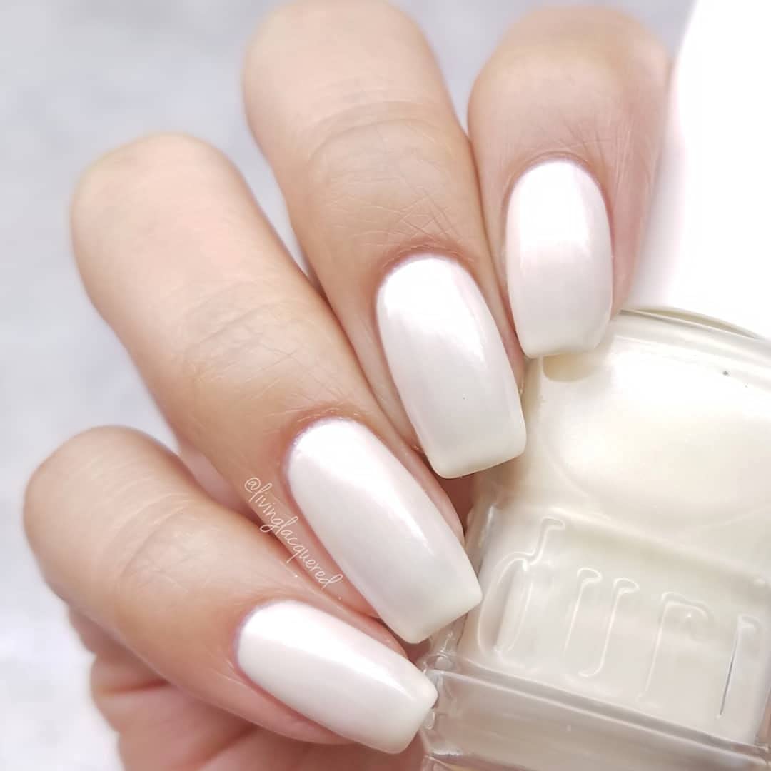 duri Nail Polish, 770 Dip My Toes, White Metallic Shimmer, Full Coverage, Shiny Finish, Fast Drying, Long Lasting, 0.45 Fl Oz