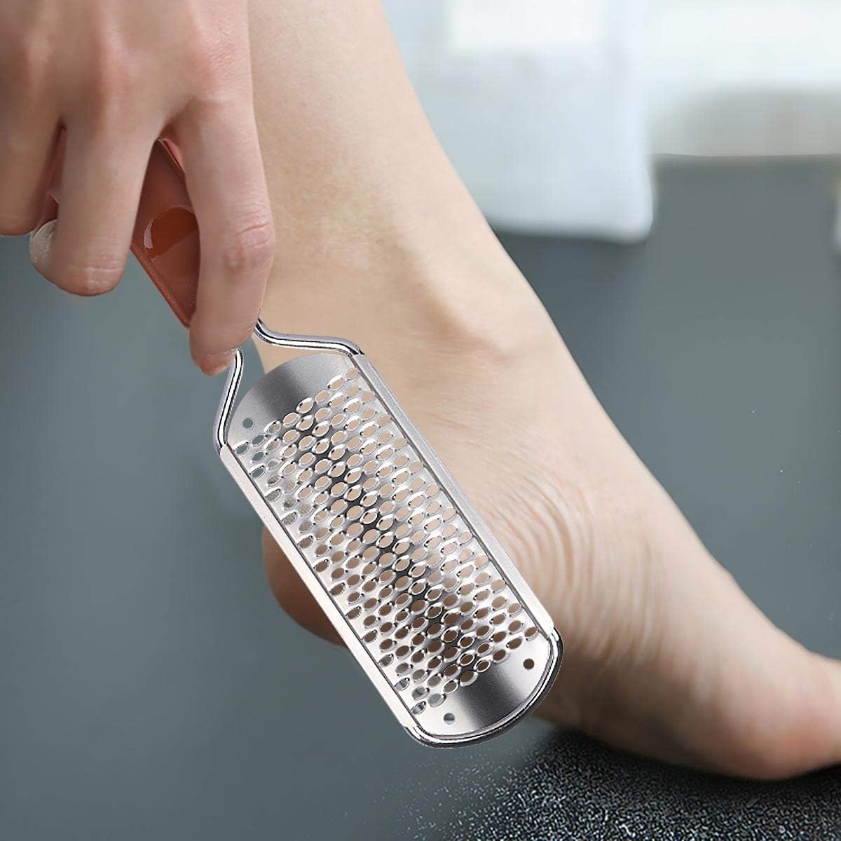 2 Pieces Colossal Foot Rasp Foot Files Callus Remover Foot Scrubber, Stainless Steel Feet Grater Heel File Foot Pedicure Tools for Dry Cracked Heels