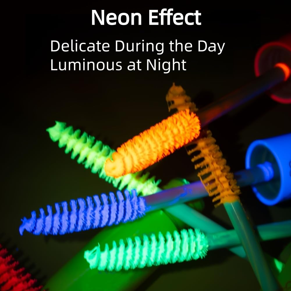 6 Colors Fluorescent Mascara, Glow Colored Mascara, Parties, Weddings, Stage Use, Party Night, Halloween Christmas Parties, High Pigmented, Apply to Eyelashes/Eyebrows/Hair (Green)