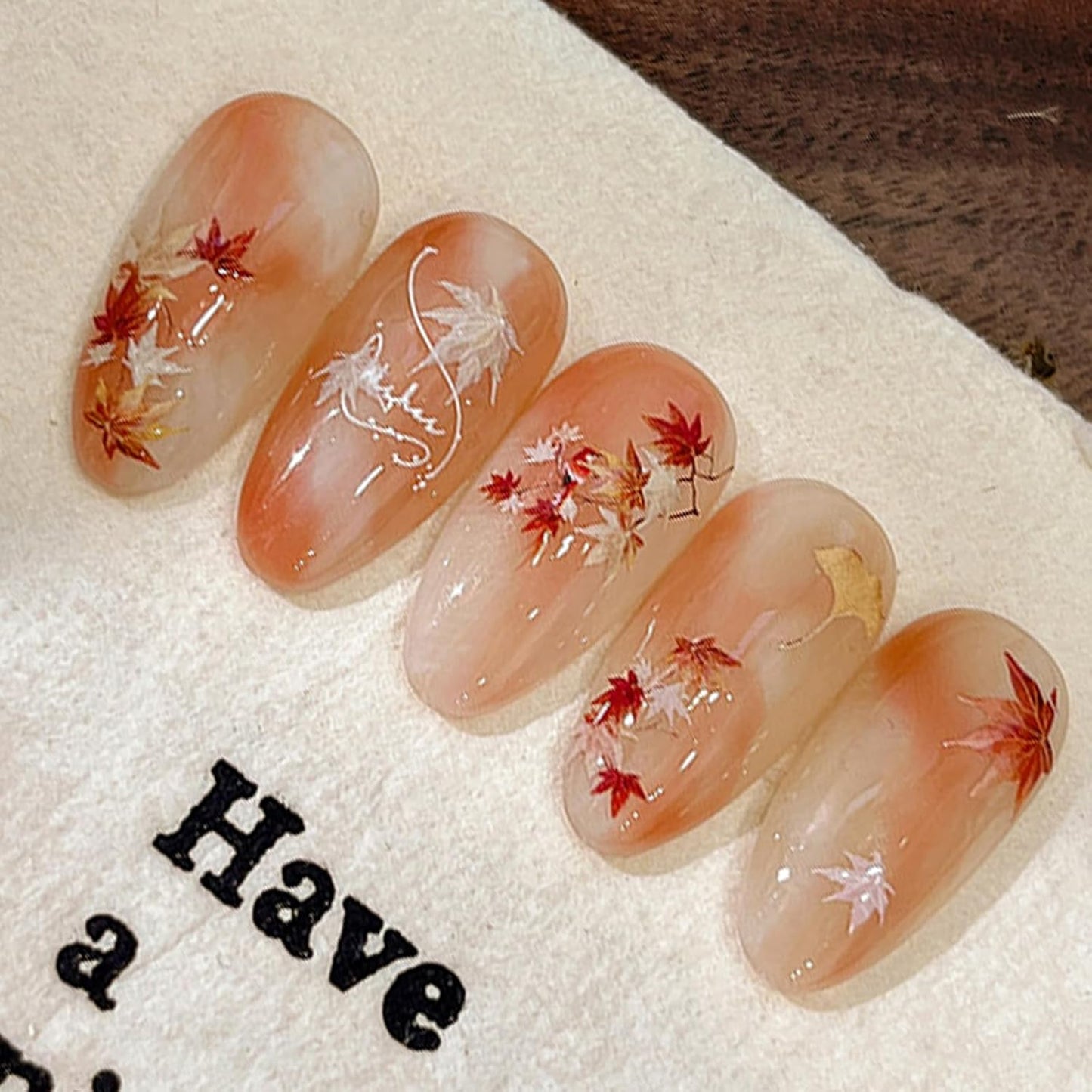 2Sheets Autumn Maple Leaf Nail Art Stickers 5D Embossed Fall Leaf Nail Decals Shiny Maple Leaves Nail Sticker for Thanksgiving Day Nail Art Maple Leaf Manicure Acrylic Nails Accessories for Women DIY