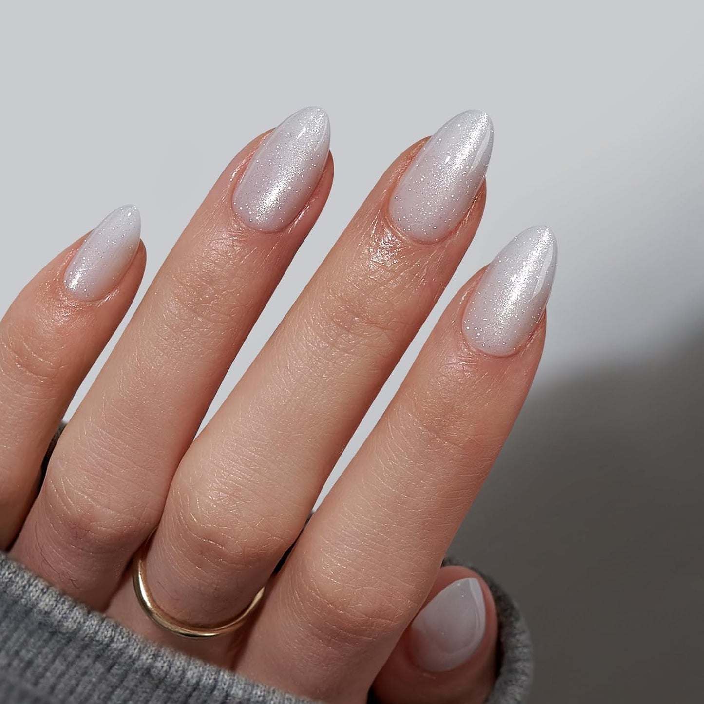 BTArtbox Press On Nails Short - Lamp-Curable White Cat Eye Almond Press On Nails with Glue for Women, Semi-Transparent Soft Gel Glue On Nails in 16 Sizes - 32 Stick On Nails Kit, Whitecaps