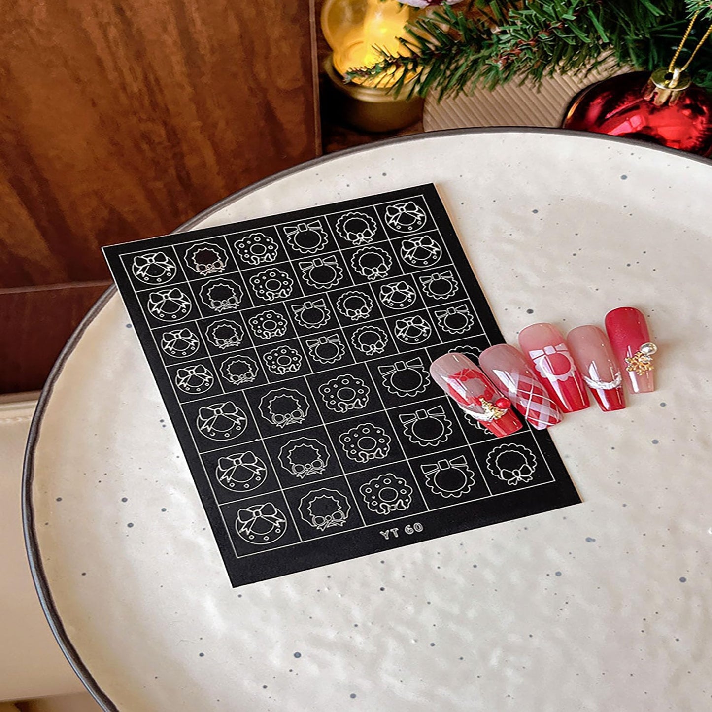 Christmas Airbrush Stencils Nail Sticker, Snowman Mistletoe Xmas Tree Nail Art Stickers Nail Stencils Decals, Holiday Design Winter Nail Guides Decal for Women Decoration DIY Tools 9Pcs