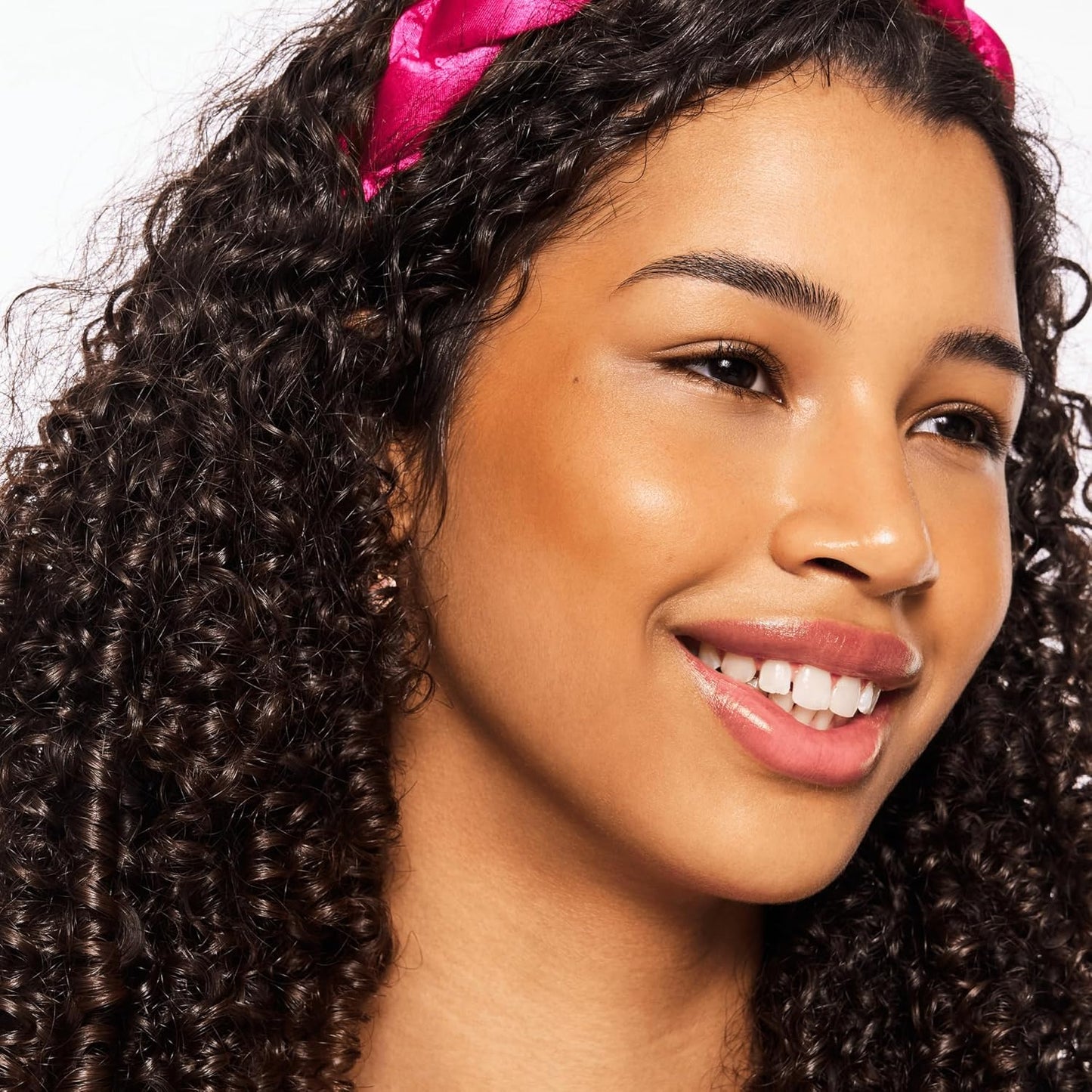 essence | Baby Got Bronze Liquid Bronzer | Lightweight, Buildable, Natural Finish with Sponge Applicator| Vegan & Cruelty Free (30 | Vacation Vibes)